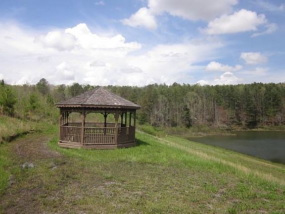 3rd image of LOT 7 Meadowlands Dr Lot 7