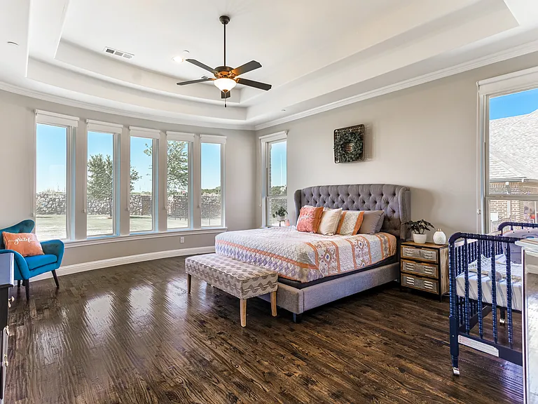 1208 Logan Trl — Photo 15