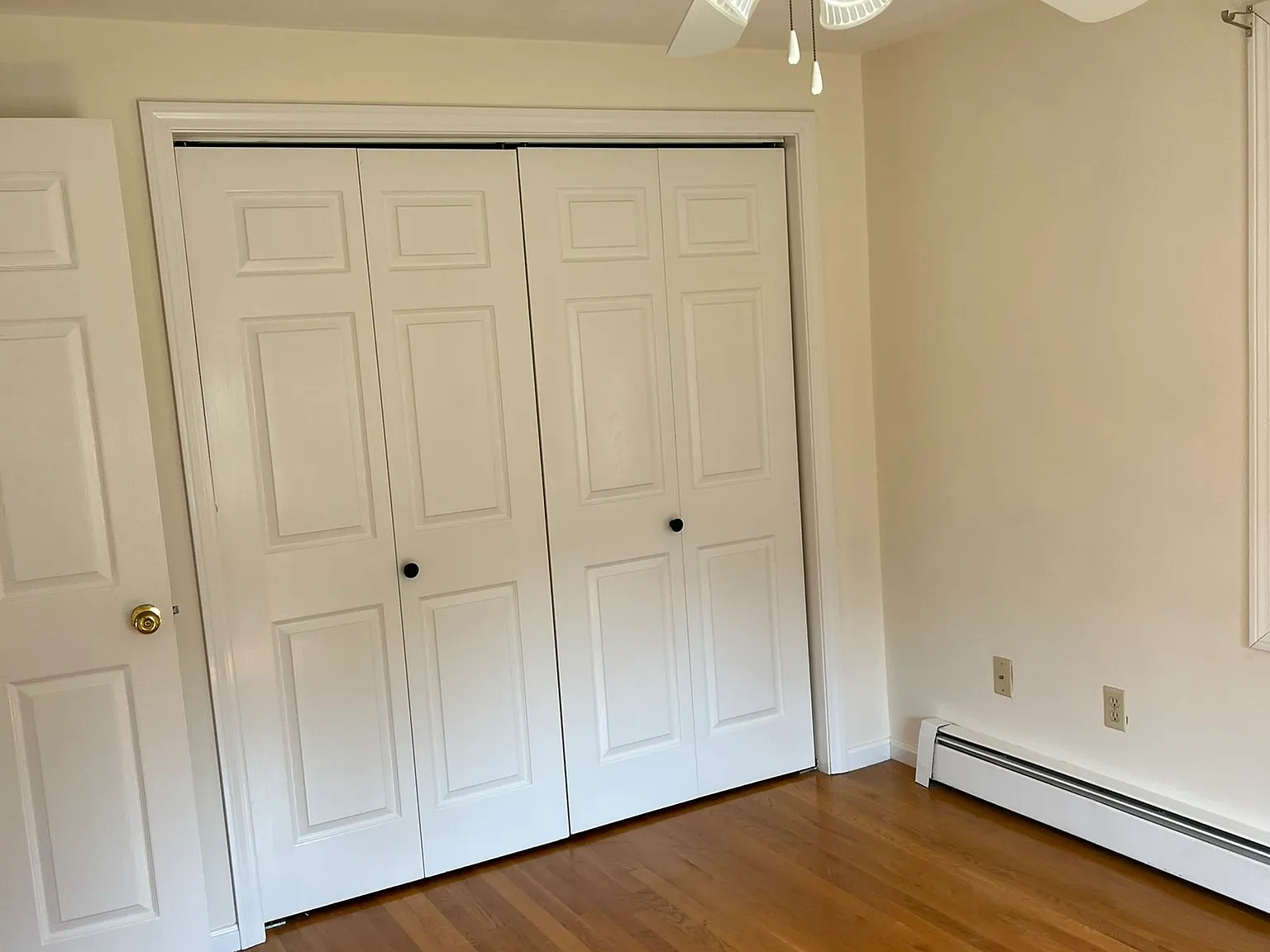 1 bed, 900 sqft, $2,800 — Photo 3