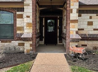 820 Springdale Cir, Lorena, TX 76655