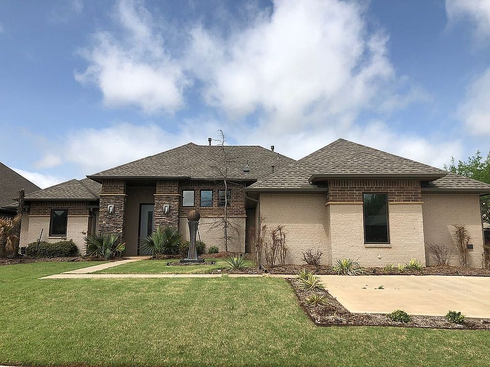 1st image of 16217 Royal Crest Ln