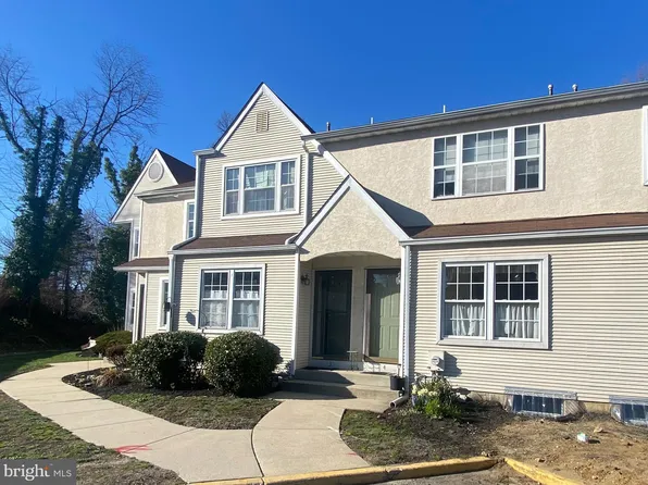 111 E Beechwood Ave APT 4, Oaklyn, NJ 08107