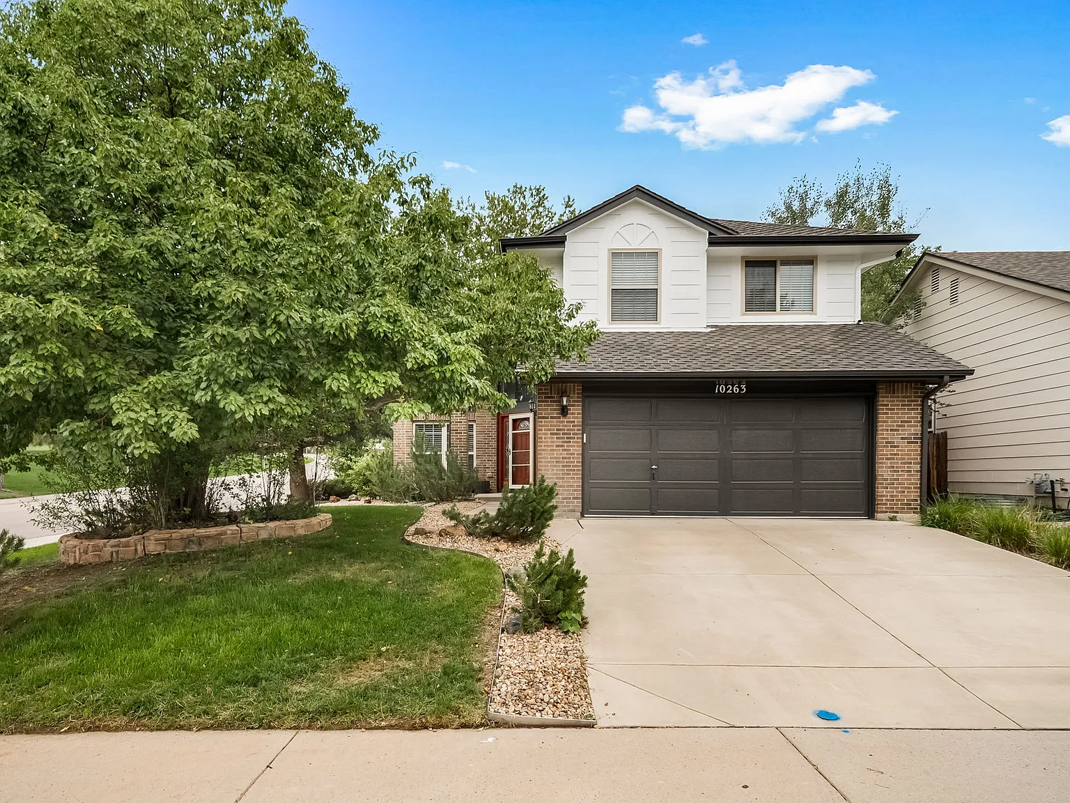5 bed, 2813 sqft, $3,295 — Photo 1