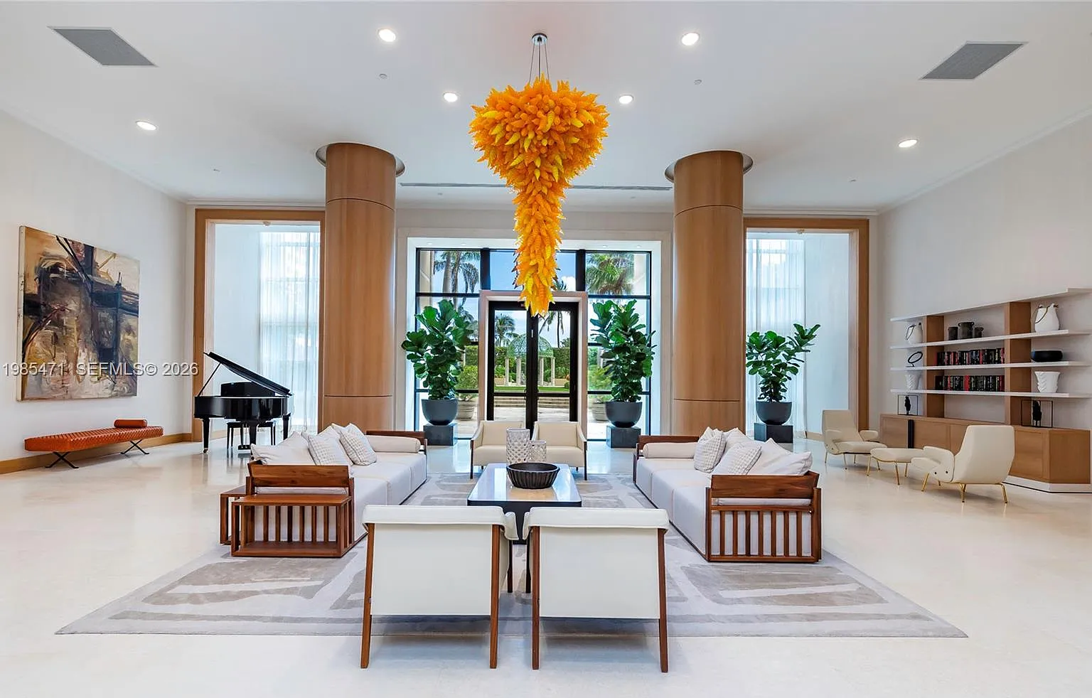 Grand Bay Residences Cond — Photo 1