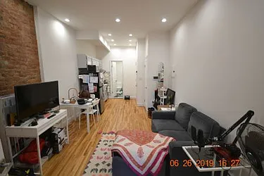 Rented by ArdorNY