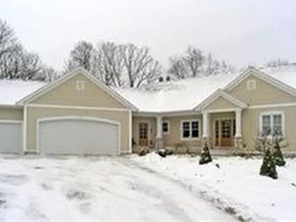2399 Kathryn Dr, Hastings, MI 49058