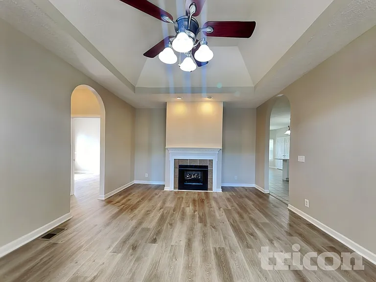 119 Cherokee Dr — Photo 3