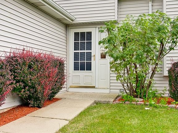 2nd image of 614 Grace Dr