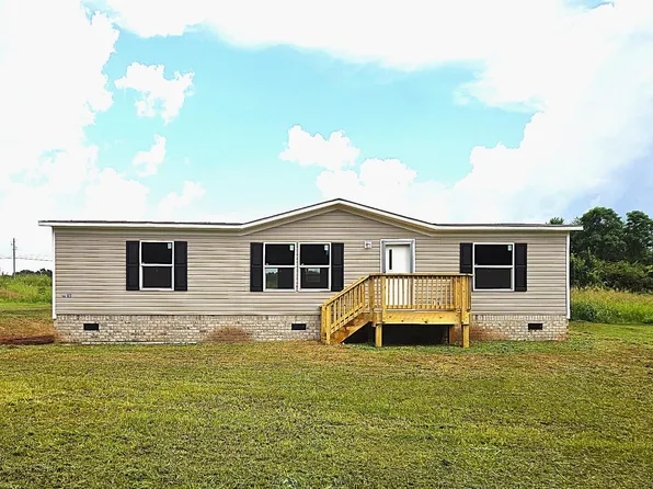 170 Town Creek Ln, Talladega, AL 35160