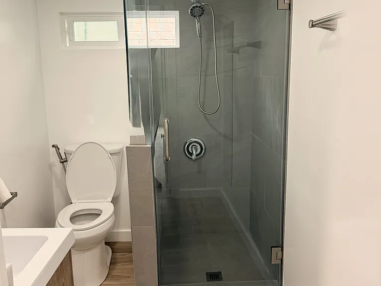 222 Wave St — Photo 12