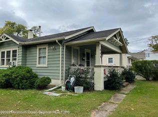 444 W Park Ave, Oakhurst, NJ 07755