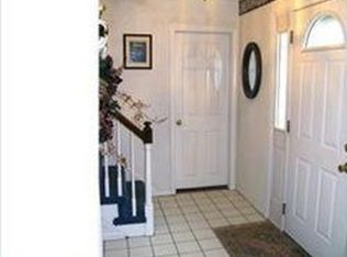 2 Mary Anne Dr, Brookhaven, PA 19015