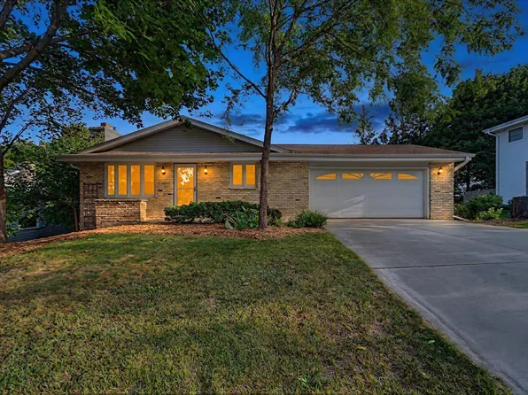 1424 Jefferson STREET, West Bend, WI 53090