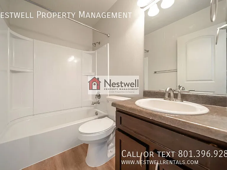 999 W Village River Ln #B9 — Photo 11