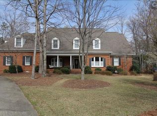 235 Secret Cove Dr, Lexington, SC 29072