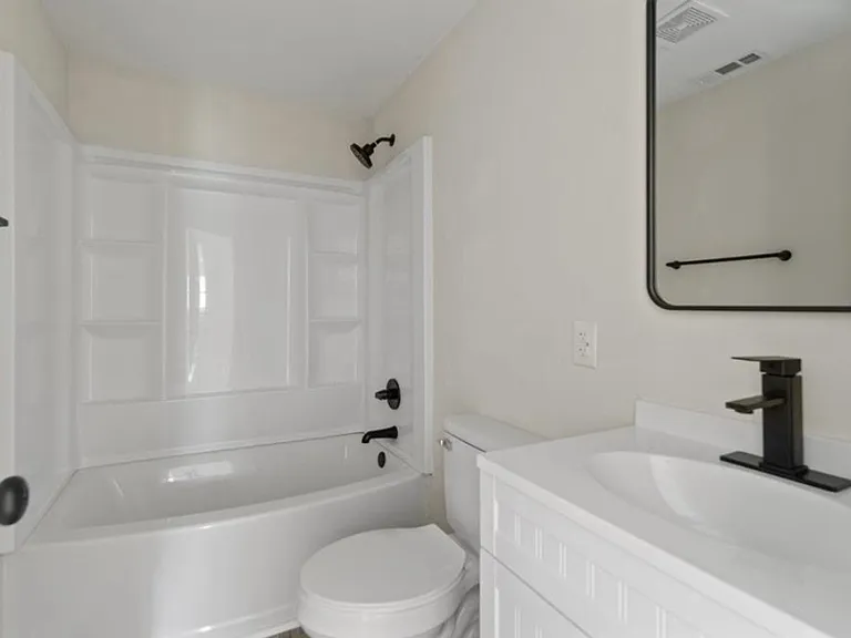 444 Wilson St #B — Photo 6