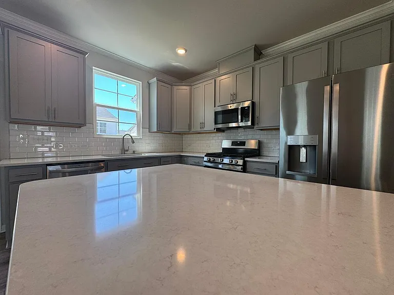 2038 Strickland Oak Way — Photo 6