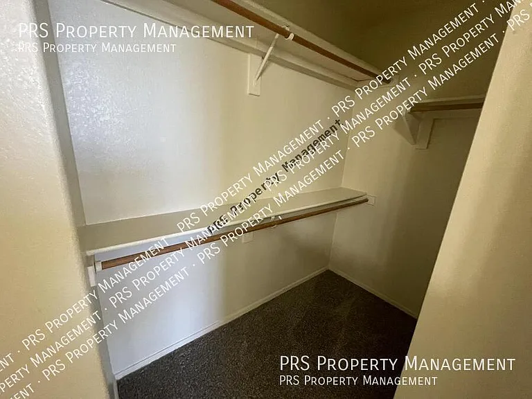 4725 E Goldfinch Gate Ln — Photo 15