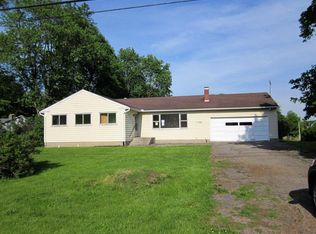 11564 Summerland Beach Rd NE, Millersport, OH