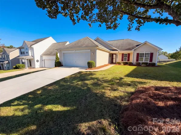 11344 Pointer Ridge Dr, Charlotte, NC 28214