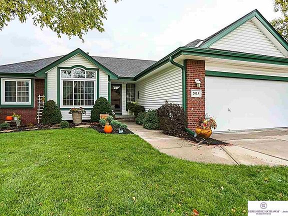 3rd image of 2013 Franklin Dr