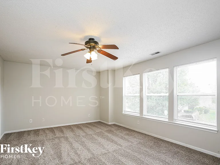 16773 Lowell Dr — Photo 9