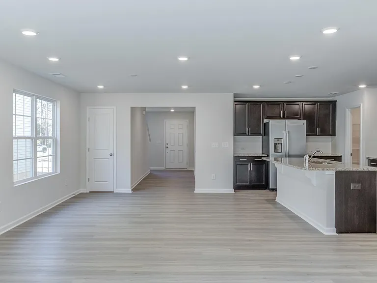 820 Bellewood Gardens Dr — Photo 5