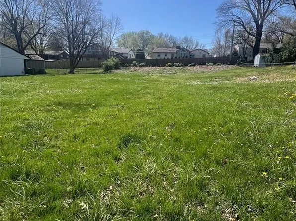 505 W 96th St, Kansas City, MO 64114