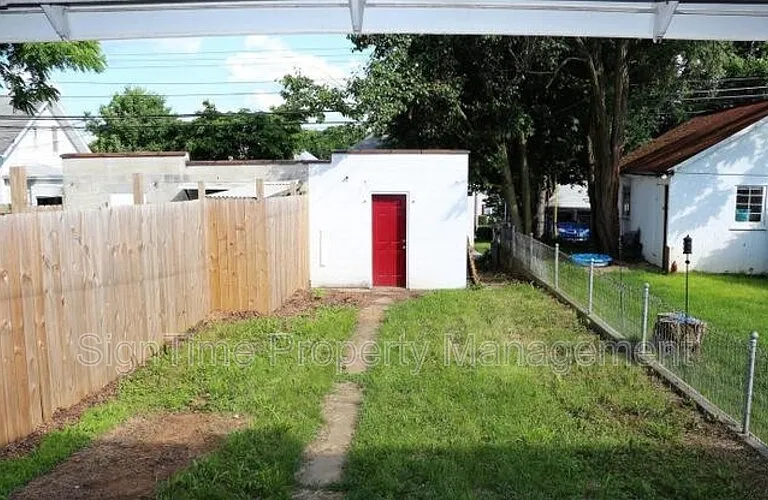 864 Mulberry Ave — Photo 24