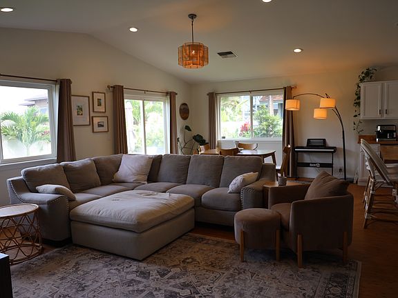 2nd image of 236 Kamahao Cir