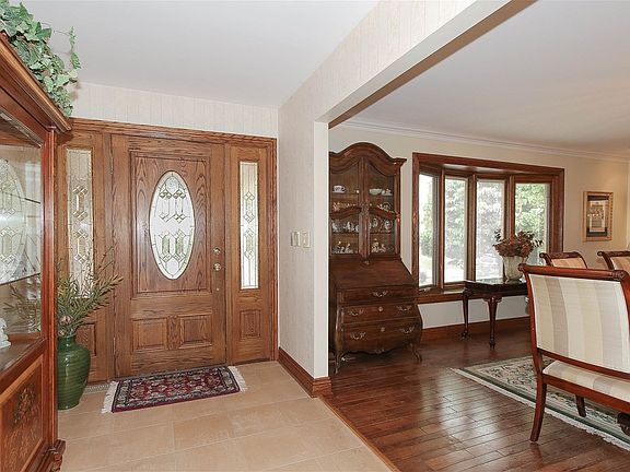5th image of 21 Saint John Dr