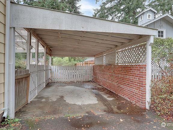 4th image of 6343 111th Street SW