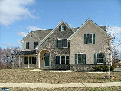 2nd image of 602 Ravenglass Dr