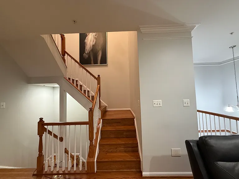3rd floor stairs