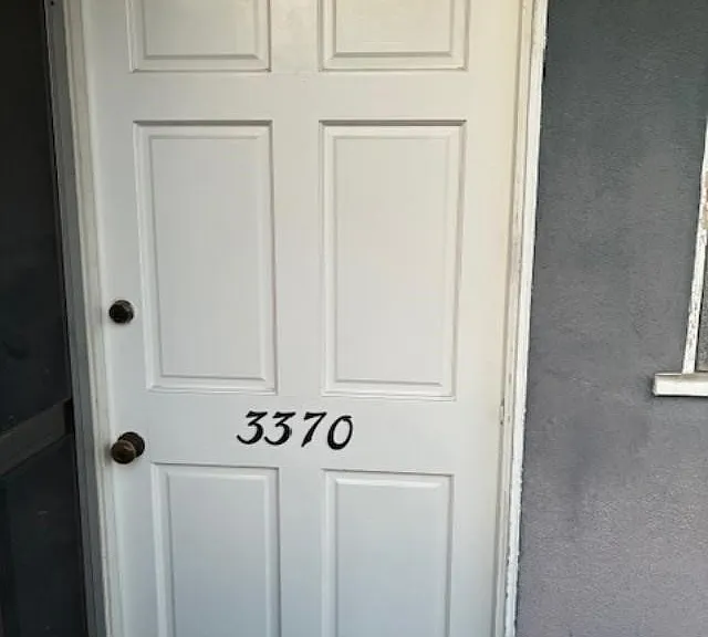 3370 Barham Blvd — Photo 7