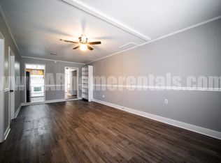 707 S Davis St #A, Conway, AR 72034