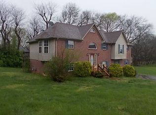 105 Westbrook Ct, Columbia, TN 38401