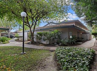 807 Roundtree Ct, Sacramento, CA 95831