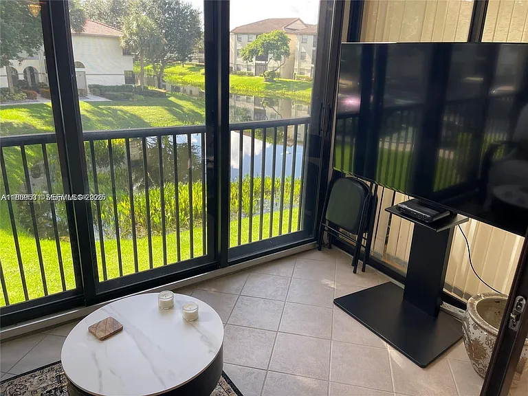 5133 Brisata Cir #L — Photo 37