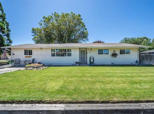 605 N 5th St, Central Pt, OR