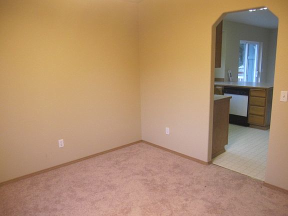 5th image of 19413 88th Ave E