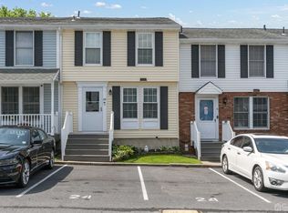 24 Dayna Ct, Perth Amboy, NJ 08861