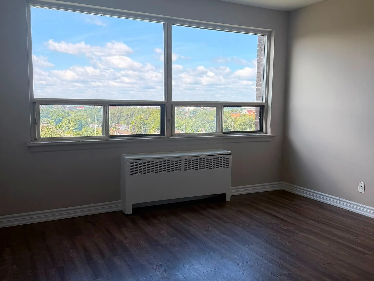 1 bed, $1,400 — Photo 4