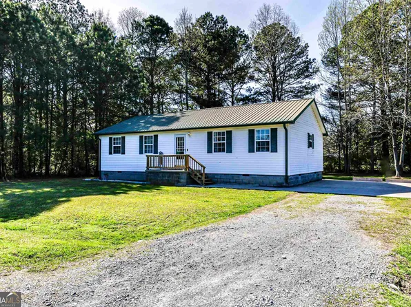 54 Reynolds St, Lyerly, GA 30730