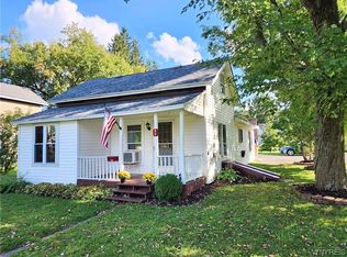 50 Glen St, Springville, NY 14141