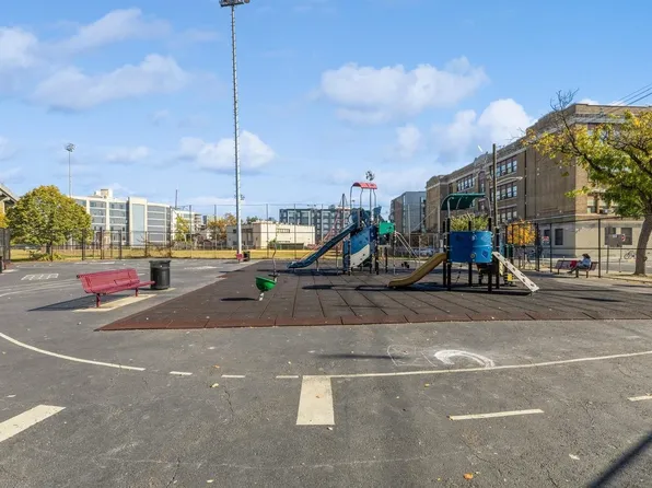 425 3rd Street image 40 of 41