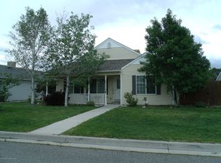 319 Columbine Dr, Rifle, CO 81650