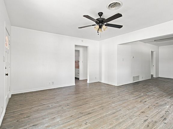 5th image of 1031 Ritchey St