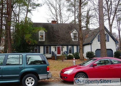 1st image of 608 Briarwood Dr