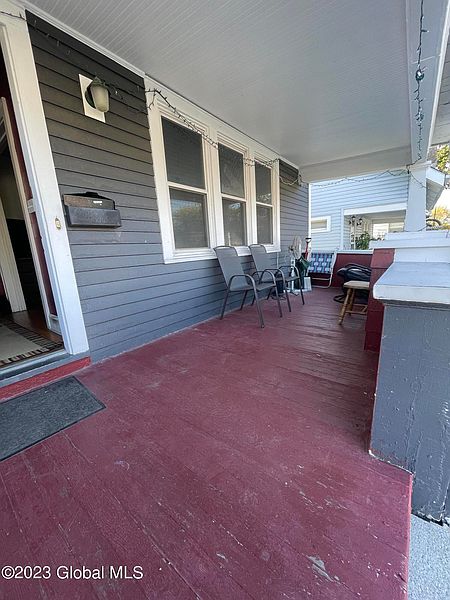 3rd image of 360 6th Avenue
